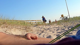 Nudist beach dick flashing 3, girls watching